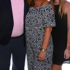 Gibson & Latimer Black and White Patterned Off The Shoulder Jumpsuit Size M